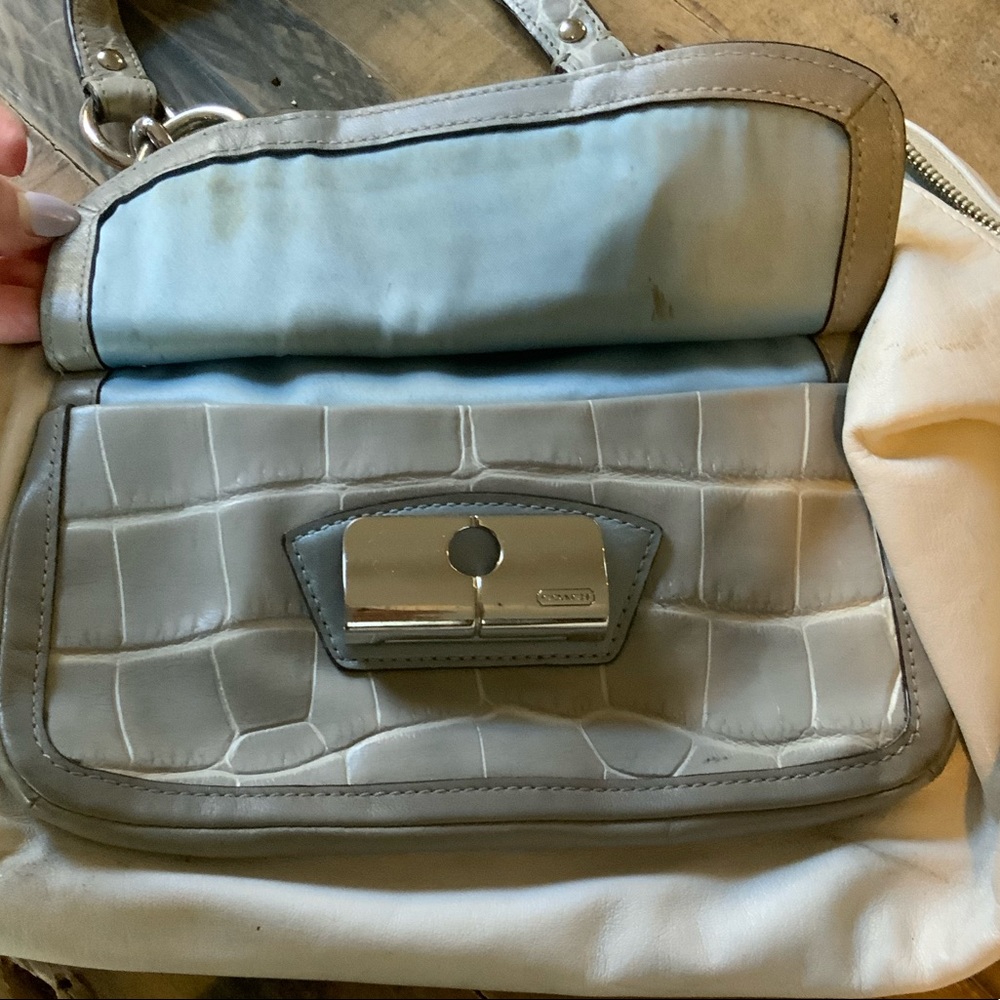 White Coach Purse - Picture 5 of 12